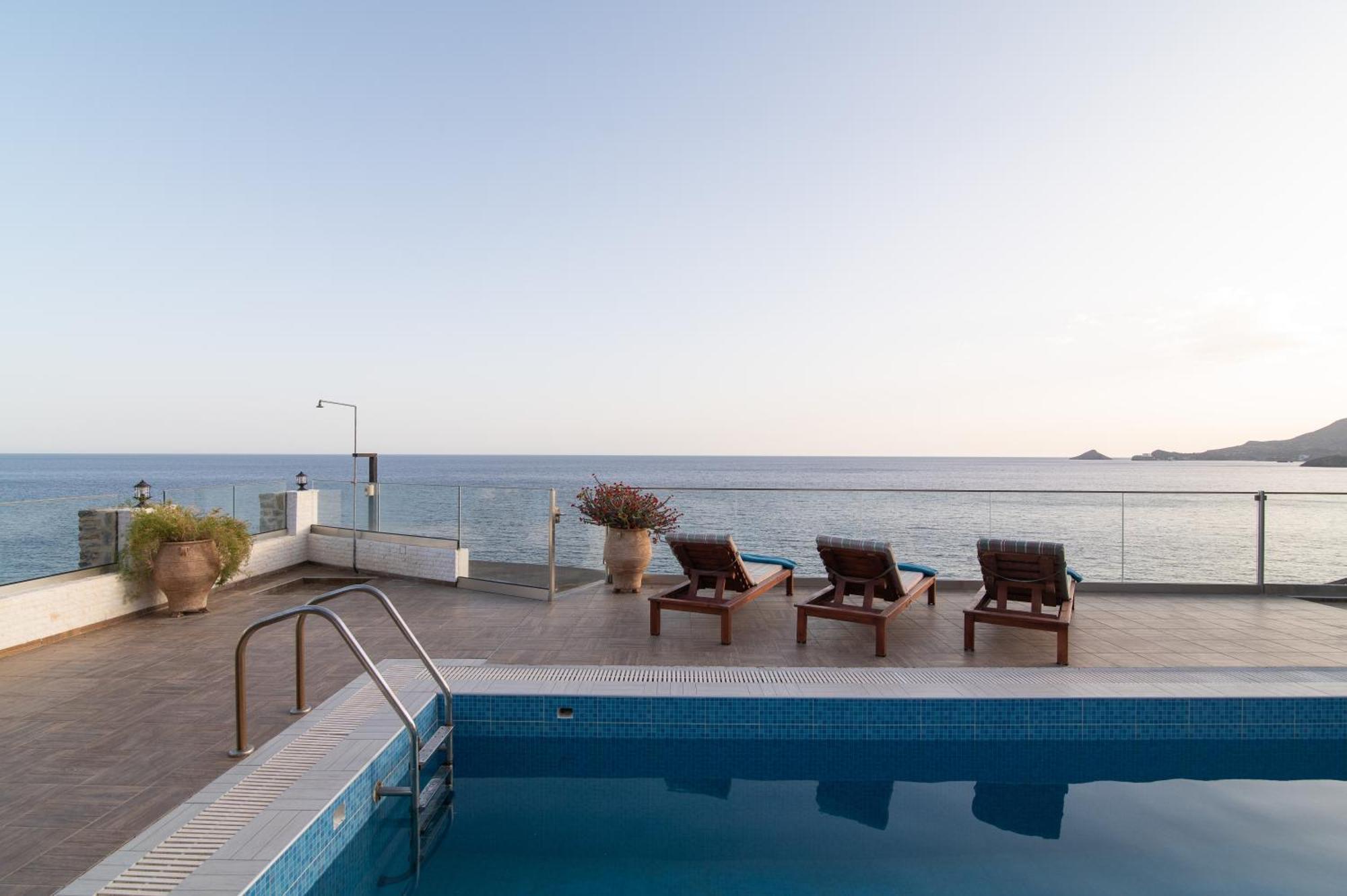 Villa Paradise Antiskari ภายนอก รูปภาพ